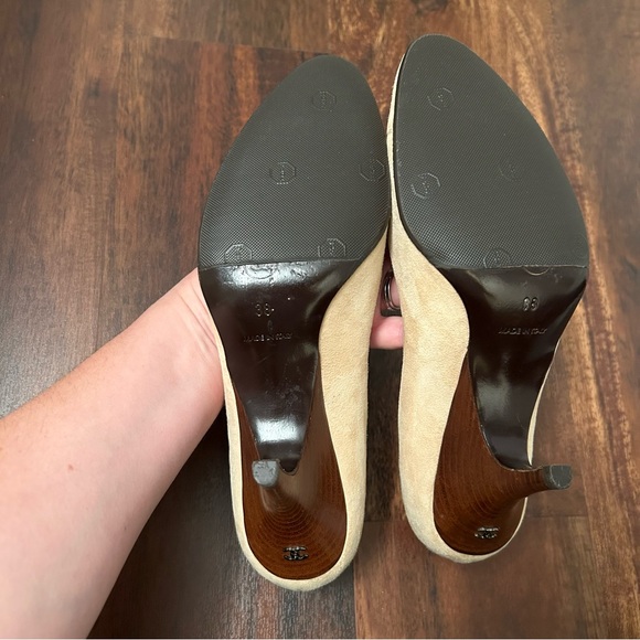 Chanel | suede heels size 38 - Picture 7 of 10